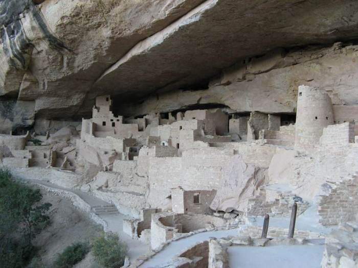 photo of the cliff palace at mesa verde NP