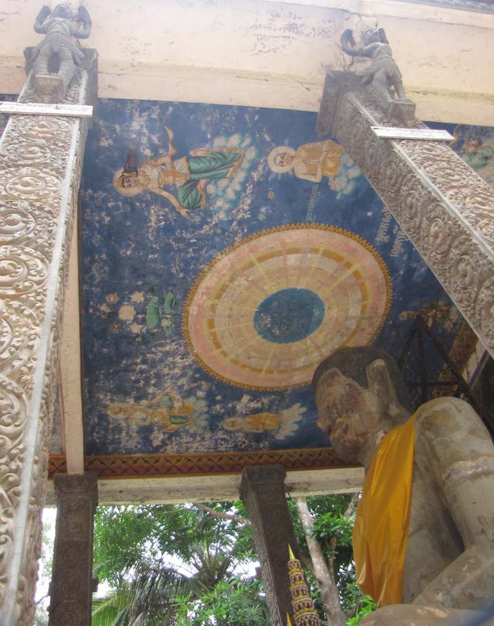 photo of Buddhist temple ceiling